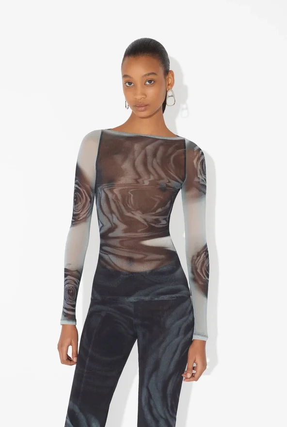 The Gray Blurry Roses Top The Gray Blurry Roses Top