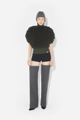 The Sleeveless Loop-Stitch Sweater The Sleeveless Loop-Stitch Sweater