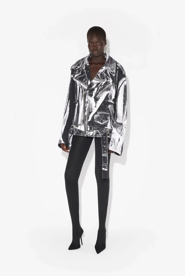 The Trompe-L’œIl Perfecto The Trompe-L’œIl Perfecto