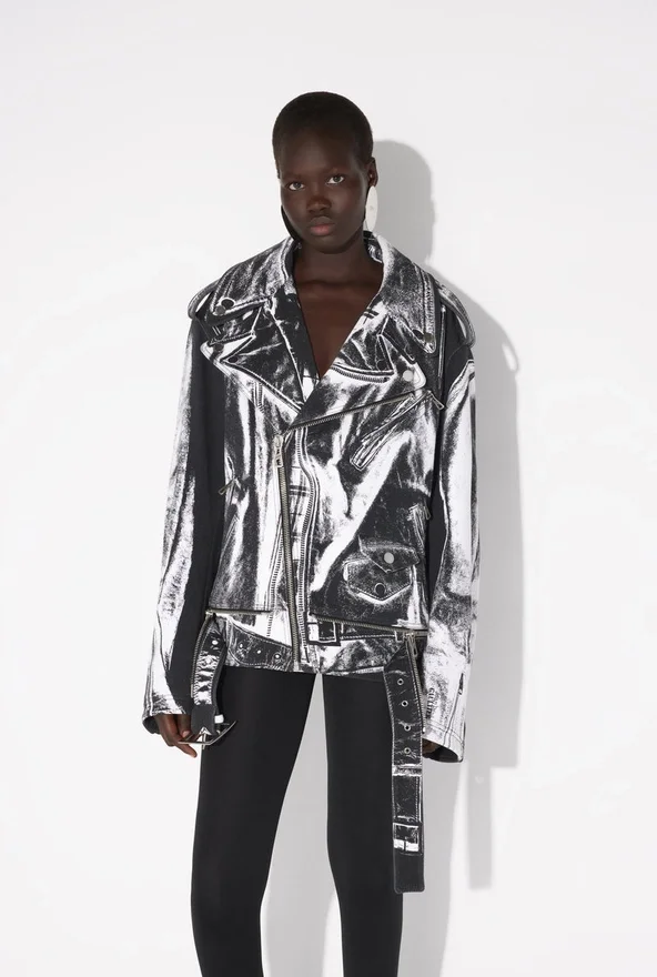 The Trompe-L’œIl Perfecto The Trompe-L’œIl Perfecto